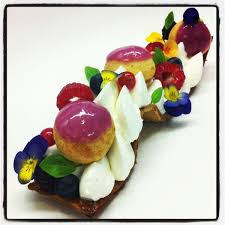 Saint Honore Violette Fruits Rouges William Lamagnere Alimentation Dessert Desserts A L Assiette