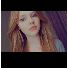 What clothes are in the gifted box?