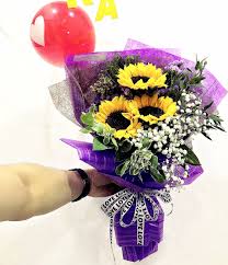 your sunshine is my most beautiful yearning 你的阳光 是我最美的向往 太阳花 花束 鲜花 满天星 handbouquet babybreath sunflower johorbahru joh pink most beautiful beautiful