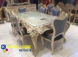 Cancel meja makan cantik minimalis ala livien dengan perpaduan warna putih yang mewah sehingga semakin memperindah ruang makan anda. Toko Meja Makan Di Surabaya Terbaik Jual Meja Makan Murah Jati