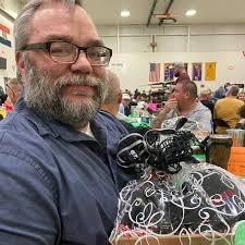 Where are fun public places to crawl with a 1/10 scale in central Missouri?