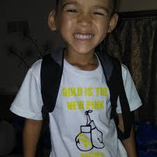 Beautiful lil momma …. Order up ladies