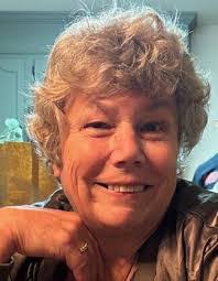 Christa Towe's Instagram, Twitter & Facebook