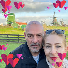 Benjamin Paredes(24) Germán Silva (10) Arturo Barrios (3) 6 de Noviembre  1994 Maratón de New York🇺🇸 1. Germán Silva🇲🇽 2:11:21 2. Benjamín  Paredes🇲🇽 2:11:23 3. Arturo Barrios🇺🇸 2:11:43