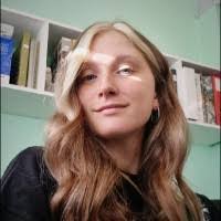 Teresa Davison's Instagram, Twitter & Facebook