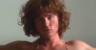 D'Elvis à Jim Morrison : Val Kilmer, la rock star d'Hollywood