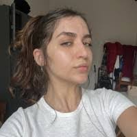 Laura Klumpp's Instagram, Twitter & Facebook