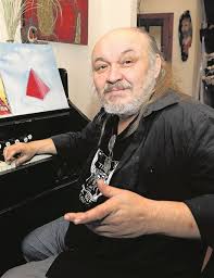 Oficiální stránka zpěváka, herce, výtvarníka františka segrada. Zemrel Sverazny Valassky Zpevak A Herec Frantisek Segrado Idnes Cz