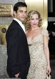 — jana kramer (@kramergirl) february 16, 2021 kramer continued her speaking out about her. Johnathon Schaech Had Recently Had To Explain His Short Marriage To Jana Kramer To His Little Son Eminetra Co Uk