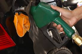 Depois de 57 dias sem reajustes no valor dos combustíveis, o preço médio da gasolina vendida pela petrobras às distribuidoras passará de r$ 3,25 . Petrobras Aumenta Em 8 Preco Da Gasolina A Partir De Hoje Agencia Brasil