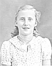 Can someone restore and colorize old photo?