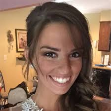 I'm thrilled to announce that I've joined vineyard vines as their Store  Planner! 🎉 Thank you to everyone who has supported me along the way