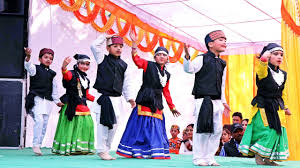 14 210 tykkäystä · 12 puhuu tästä. Pahari Nati Himachali Dance By Kids In School Annual Fuction Youtube