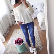 Resultado de imagem para roupas tumblr