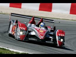 The audi r10 tdi is a racing car from the german car manufacturer audi. Topworldauto Photos Of Audi R10 Tdi Photo Galleries