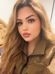 The duet that was planned turned into a solo. Which means free styling.