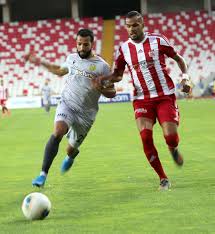 Detaylar ve maçın canlı skor takibi fanatik.com.tr'de. Sivasspor 0 Yeni Malatyaspor 1 Mac Sonucu