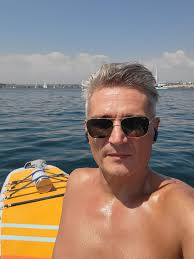 Paddleboard sesh to the breakwaters in Marina del Rey, CA.