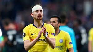 The italian international is a highly technical midfielder capable of dictating the tempo of play in possession with quick passing and movement. Vom Berater Beklaut Warum Jorginho Als Teenager Aufhoren Wollte Goal Com