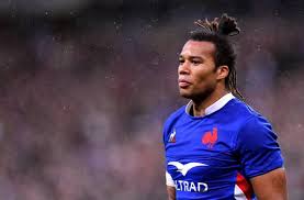 Si teddy thomas a trouvé son équilibre aujourd'hui, le sportif a été la cible de nombreuses critiques à ses débuts. Bleus Teddy Thomas Ecarte Du Match En Ecosse Le Xv De Depart
