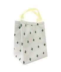 This is quite important since you don't want the inside of your carrier bag, whatever it is, to get stained. China Reuseable Cute Cotton Lunch Bag Canvas Fabric Insulated Waterproof Aluminum Foil Lunch Box Tote For Women Students Bento Cooler Bag For Travel And Picnic China Lunch Bag And Cooler Bag
