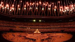 The closing ceremony of the 1996 summer olympics took place on august 4, 1996, at the centennial olympic stadium in atlanta, united states at approximately 8:00 pm edt. Uilibjnhibbapm