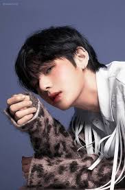 Kim Taehyung In 2020 Kim Taehyung Wallpaper Bts Wallpaper Iphone Taehyung Bts Eyes