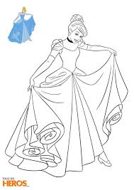 Cette Semaine Tous Les Heros Vous Propose D Imprimer 5 Nouveaux Coloriages Disne Coloriage Princesse Coloriage Princesse Disney Coloriage A Imprimer Princesse