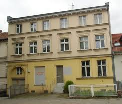 Mit der familie lassen sich die schönsten momente erschaffen! Datei Berlin Franzosisch Buchholz Berliner Strasse 25 09050474 Jpg Wikipedia