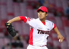광주=송정헌 기자 songs@sportschosun.com 힘차게 투구하고 있는 이의리. ìŠˆí¼ë£¨í‚¤ ì´ì˜ë¦¬ í•œ ë‹¬ì—¬ ë§Œì— ì‹œì¦Œ 2ìŠ¹ ë¡¯ë° 2ì—°ìŠ¹ ì§ˆì£¼ ì˜¬í¬ ìŠ¤í¬ì¸ 