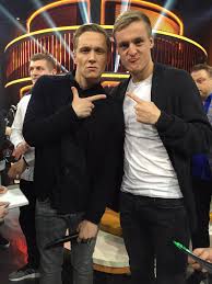 This was also recorded before the world cup 2018 in russia. Felix Kroos On Twitter Tonikroos Zaubert Und Ich Als Mschweighoefer Morgen 20 15 Uhr Daserste Kleingegengross