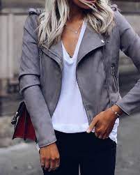 2 565 Likes 136 Comments Lucy Connelly Lucyflorals On Instagram The Be Alucyflorals Commen Grey Leather Jacket Gray Leather Jacket Outfit Fashion