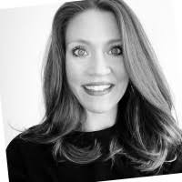 9 "Mia Nee" profiles