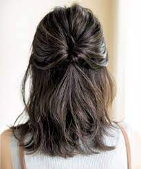 Unbelievable Mid Length Unique Hairstyles For Women To Get A Head Turning Look Trendy Hairstyles Hair Styles Medium Hair Styles Hairstyle