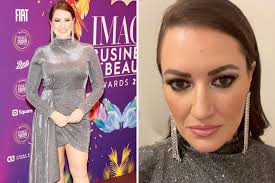 Ireland AM star Elaine Crowley blows fans away in 'gorgeous' glitter dress  for just €40