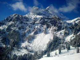 So oder ähnlich haben wir früher jeweils auf dem pausenhof gesungen wenn die schweizer wintersportler im einsatz waren. Kletterblog Eisklettern In Braunwald Hsk Wi5