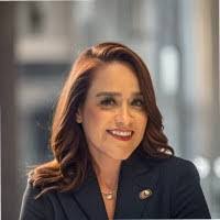 Veronica Spicer's Instagram, Twitter & Facebook