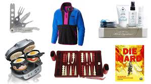 Severe wanderlust kicks in around the early 20s, and there couldn't be a better gift than the satiation of that lust. 10 Best Gift Ideas For Old Men 2021