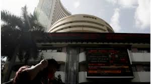 On the nse, axis bank last traded price was down 0.8% to rs 738.5. Markets Today Closing Bell Bse Sensex Nse Nifty End 0 7 Higher On Weekly Expiry Day Titan Ongc Axis Bank Among Top Gainers Zee Business