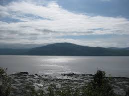Le Fleuve Vue De L Ile Aux Coudres Natural Landmarks Nature Landmarks