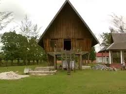 Maybe you would like to learn more about one of these? Rumah Betang Dari Suku Dayak Di Kalimantan Tengah Youtube