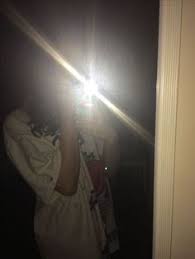 Jun 22, 2021 · the public likes trends and fresh sounds and faces. Grunge Aesthetic Mirror Selfie Aesthetic Girl No Face Novocom Top