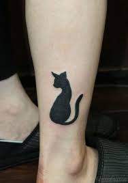 Can't decide what cat design to get? 38 Best Cat Tattoos On Leg