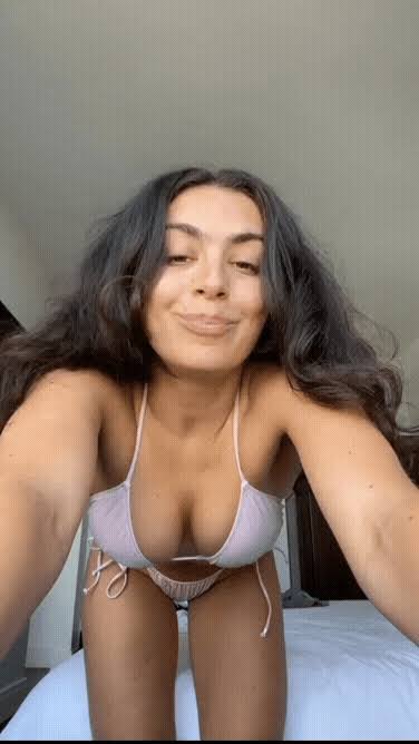 Sexy bikini clips : r/charlixcxnsfw