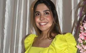 Samantha Favela's Instagram, Twitter & Facebook