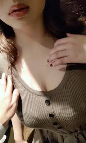 石原さ○み似の超美形19歳の神乳を堪能しました FC2-PPV-1837582