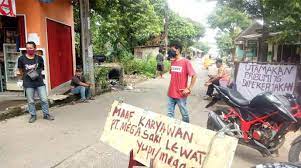 Informasi faskes tk1 berdasarkan provinsi, kabupaten dan lokasi demikianlah beberapa info mengenai bagaimana cara merubah data bpjs kesehatan secara online, dan kesimpulannya ialah hingga sampai saat ini. Di Phk Tanpa Pesangon Warga Blokade Jalan Menuju Pt Megasari Makmur Kponline