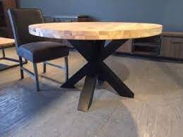 stoere ronde eetkamertafel 696 massief eiken met stalen kruispoot eetkamertafel ronde eettafel eetkamer met ronde tafel