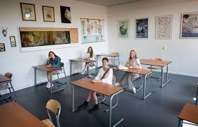 Actueel weer nu en de weersvoorspelling per uur voor vandaag en morgen en de komende 10 dagen in bussum. Op Het Willem De Zwijger College Mag Een Kwart Van De Klas Weer Naar School Wel Chill Om Mensen Weer Te Zien Trouw