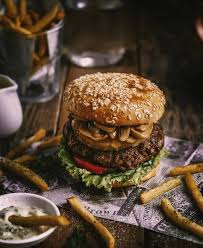 Hautes Cuisines On Instagram Burger Credit Stillsundayco The Winners Of This Week Are Tinastausendschoen And Weerascal The Them Burger Cuisine Food